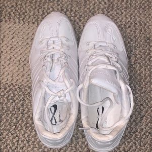 Nfinity cheer shoes